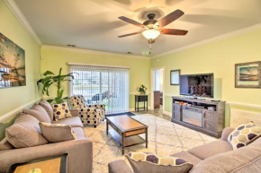 3 Mi to Ocean Myrtle Beach Condo with Pool Access!